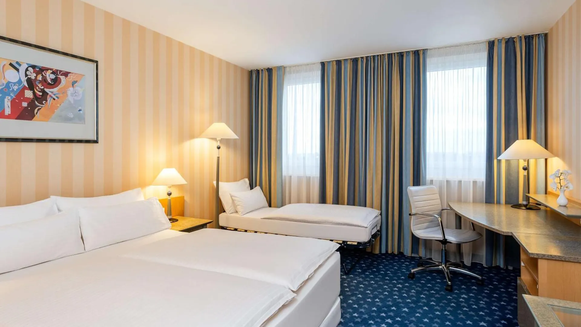 Nh Danube City Viena