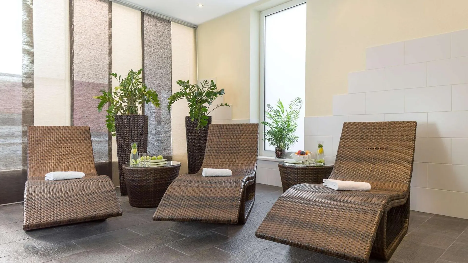 Nh Danube City Viena 4*,  Austria
