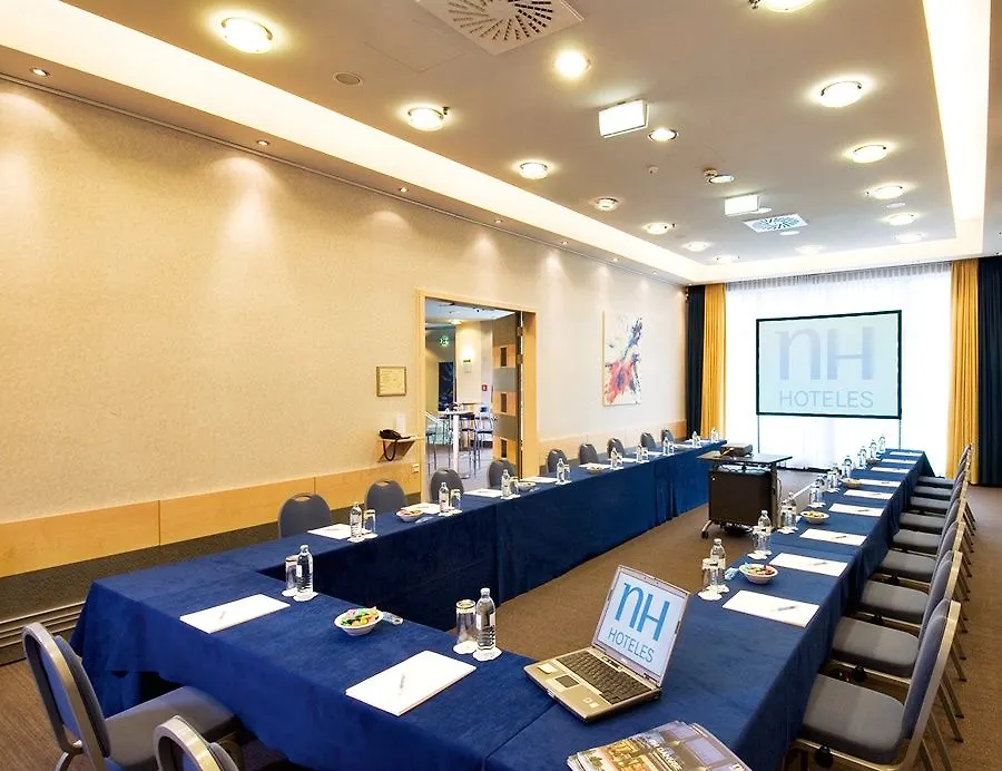 Hotel Nh Danube City Viena