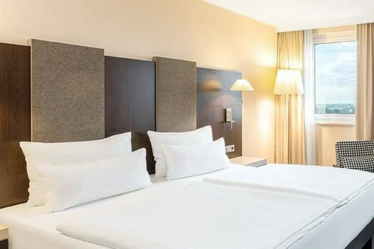 Nh Danube City Viena