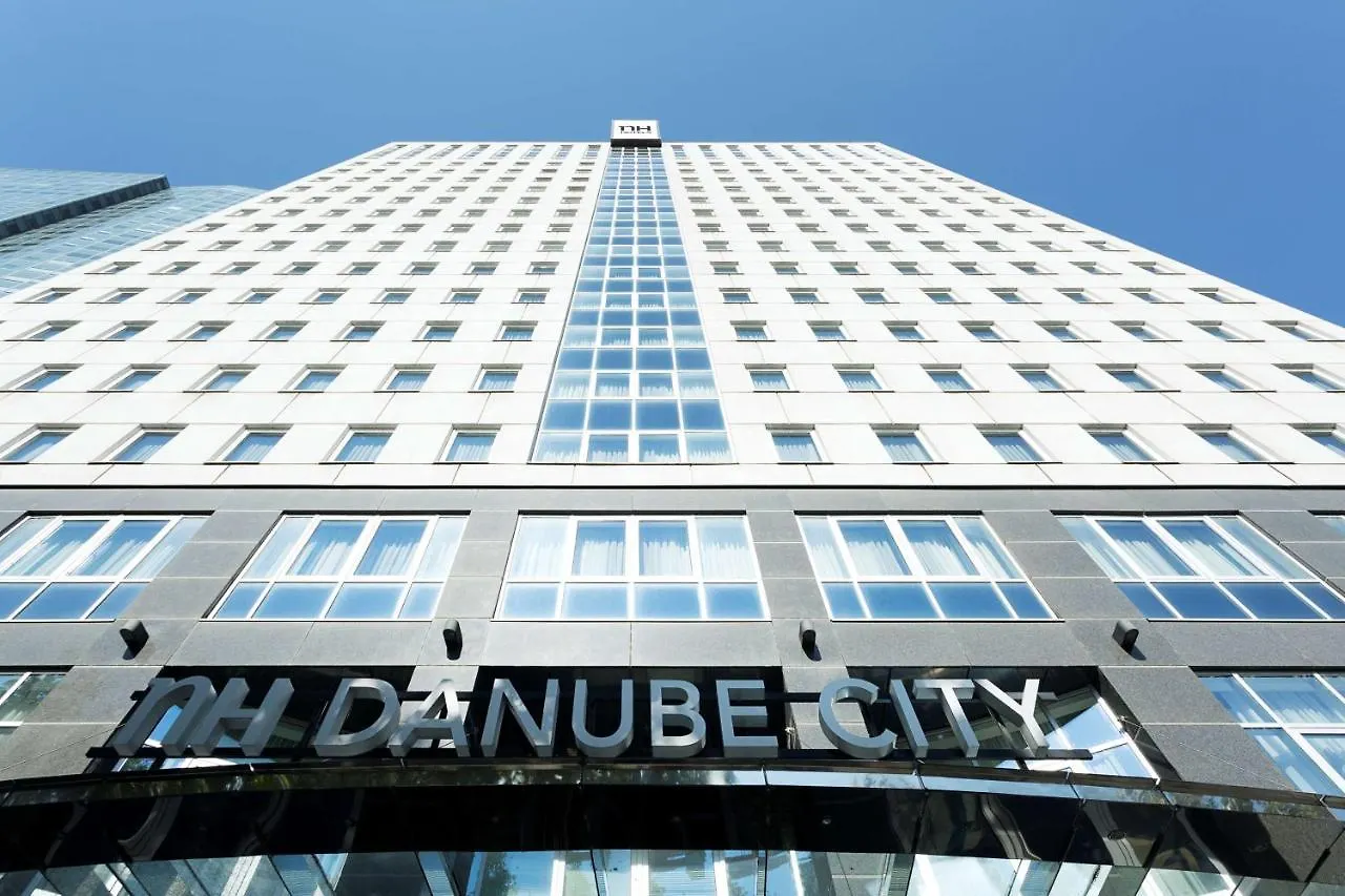 Hotel Nh Danube City Viena